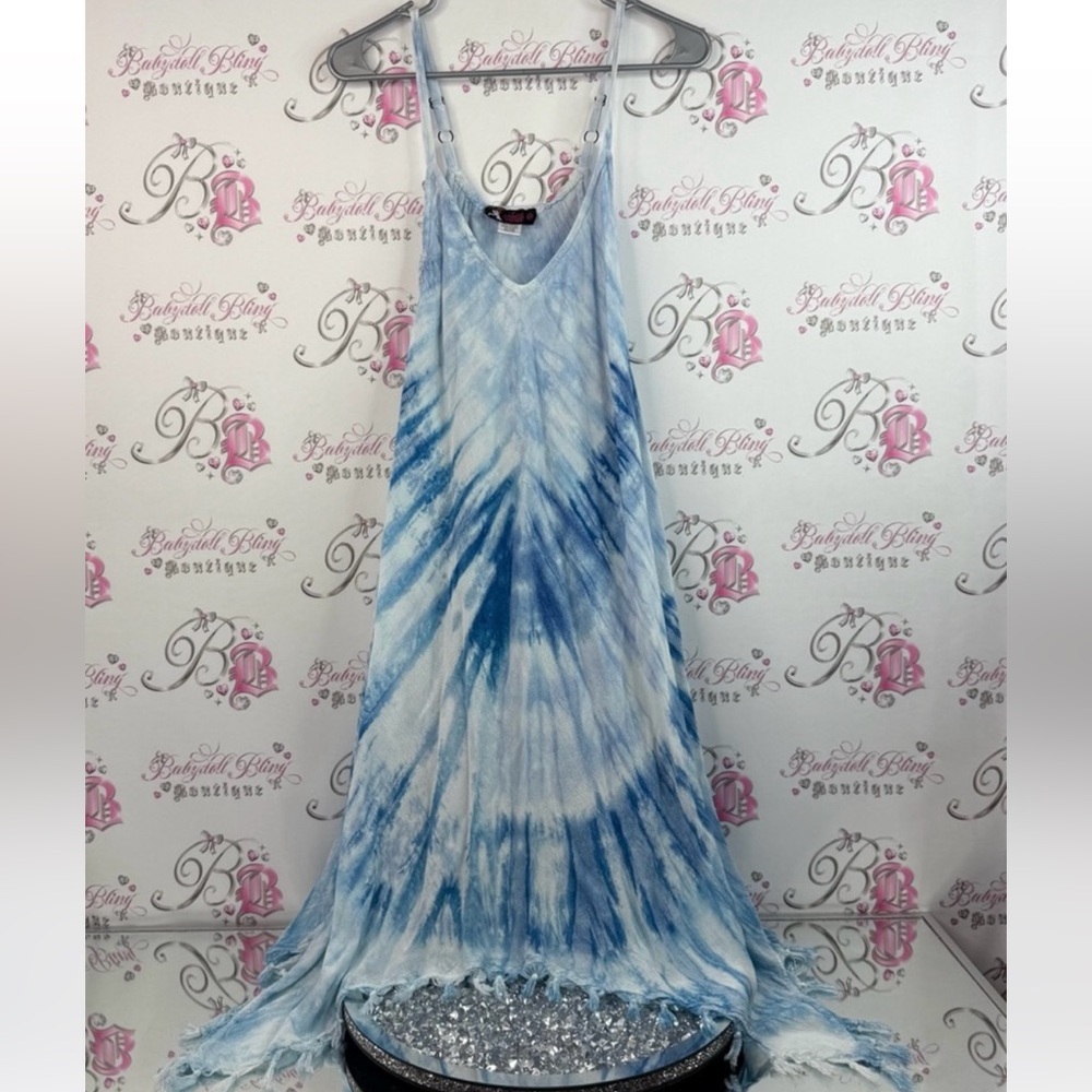 Model France dress long maxi tassel bottom details light Blue Tie-Dye Dress